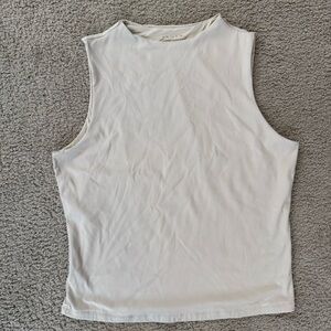 Tahari Cream sleeveless top